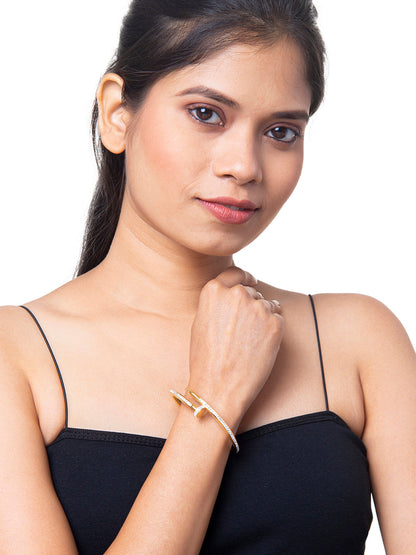 Gold Plated Valentine Special Hammer-Nail CZ Zircon Studded Lovers Bangle Bracelet for Women MD_3279_G