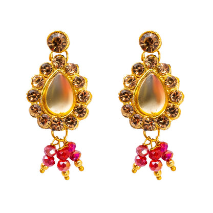 Shining Jewel Gold Plated Kundan Pearl Choker Bridal Necklace Combo Jewellery Set with Maang Tikka and Earrings for Women (SJN_158_M)