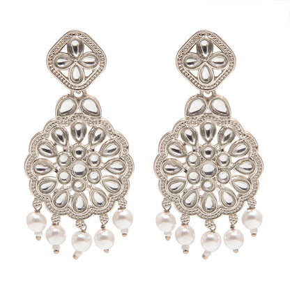 Shining Jewel Silver Plated Kundan Pearl Choker Bridal Necklace Combo Jewellery Set With Tikka and Earrings for Women (SJN_57_S)