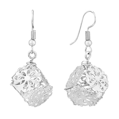 Silver Metallic Fashionable Dangling Earrings (SJ_382)